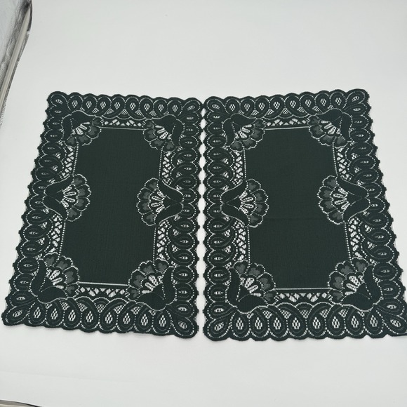 Vintage Green Lace Placemats & Table Runners Set 5 Floral Scalloped Decor - Picture 5 of 16